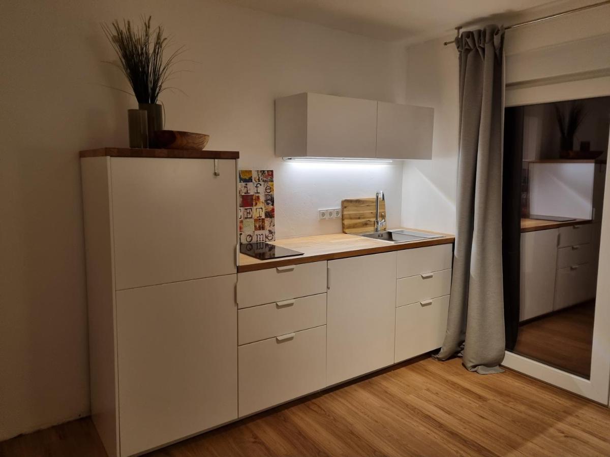 Apartment Breitscheid - Frisch Renoviert ラーティンゲン エクステリア 写真